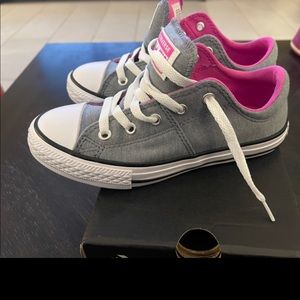 NWT converse shoes for girls 13.5